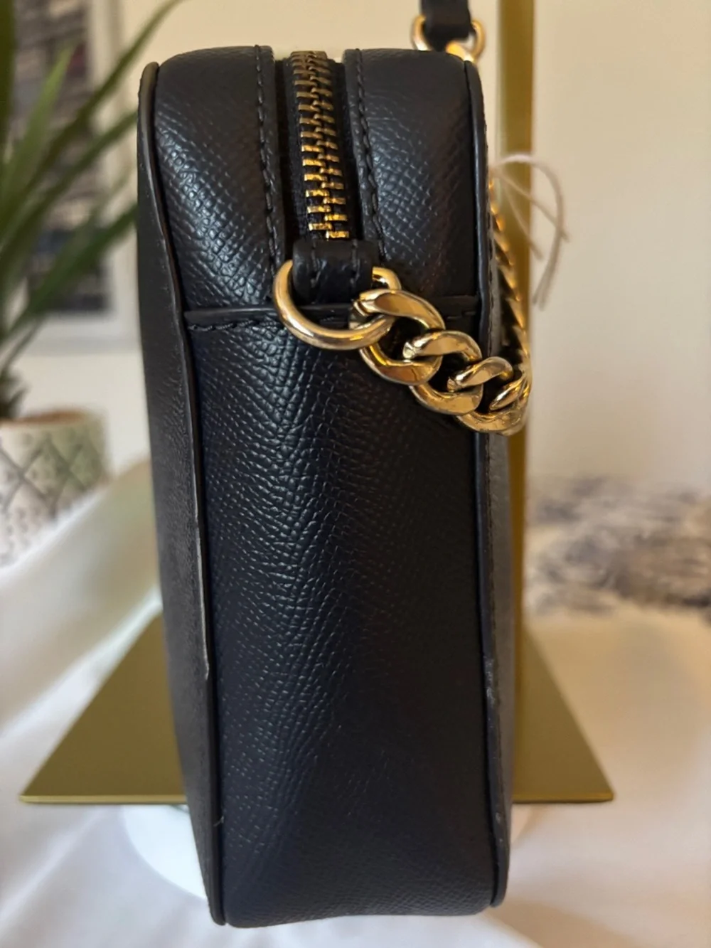 Michael Kors Jet Set Large Saffiano Leather Crossbody Bag